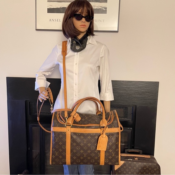 Louis Vuitton Other - Louis Vuitton Sac Chien 40, LV Leash and Baxter Collar.